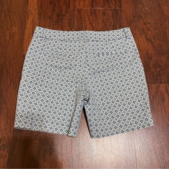 Tommy Hilfiger, Chase54, Willi Smith. Lot of 3 size 6 shorts. Perfect for Summer - Picture 14 of 16